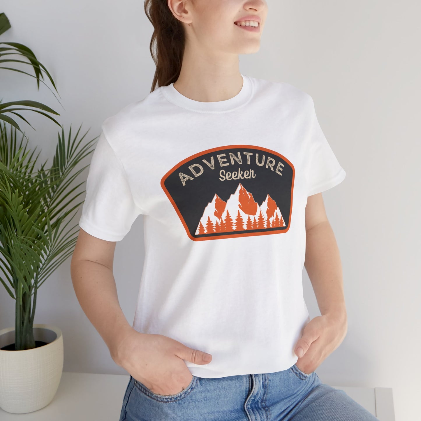 Adventure seeker Unisex Jersey Short Sleeve Tee