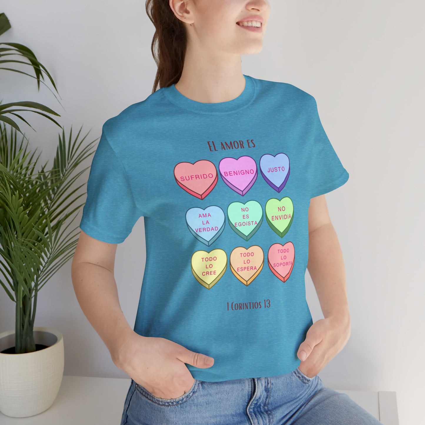 El amor es Unisex Jersey Short Sleeve Tee